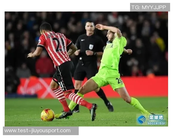 足球半场射门数据分析与战术探讨助力球队提升进攻效率 足球半场射门数据分析与战术探讨助力球队提升进攻效率